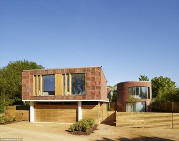 Foto - Cherly'nin ultra lüks evi satışta