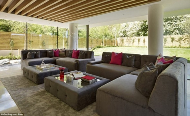 Foto - Cherly'nin ultra lüks evi satışta