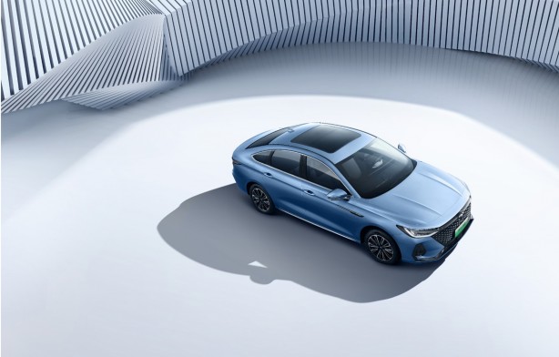 Foto - Chery ARRIZO 8, "Su Parıltısı" tasarım konseptiyle segmentinin estetik algısına yön veriyor!