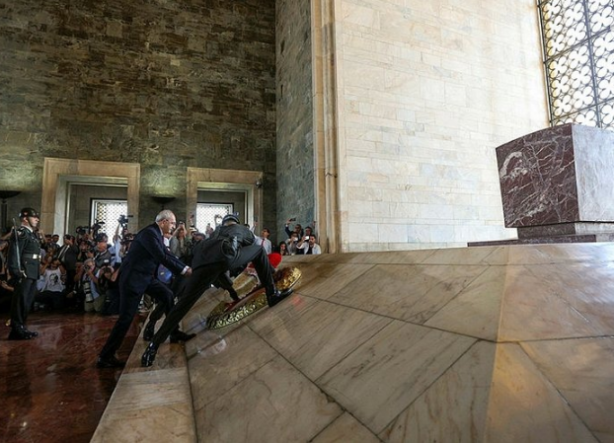 Foto - CHP 100. yılında paramparça! Sonu gelmeyen krizler: Küfürleşme, tehdit, kavga...