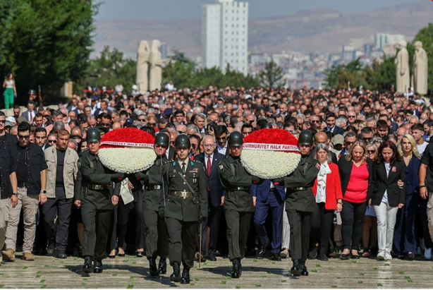 Foto - CHP 100. yılında paramparça! Sonu gelmeyen krizler: Küfürleşme, tehdit, kavga...