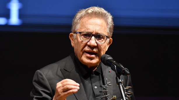 CHP amigosu Zülfü Livaneli’nin o rezilliği bütün milleti ayağa kaldırdı! Kendine gel be adam