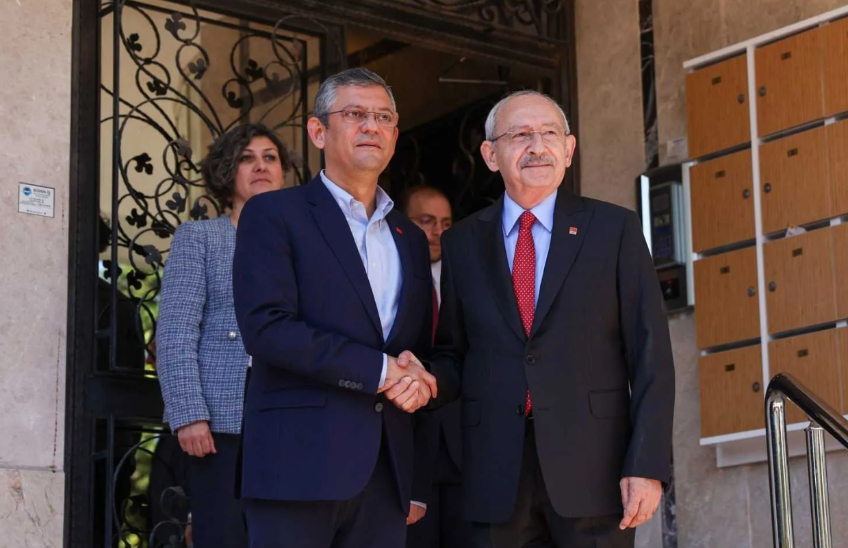 Foto - CHP birbirini yemeye başladı! Özgür Özel motorları yaktı