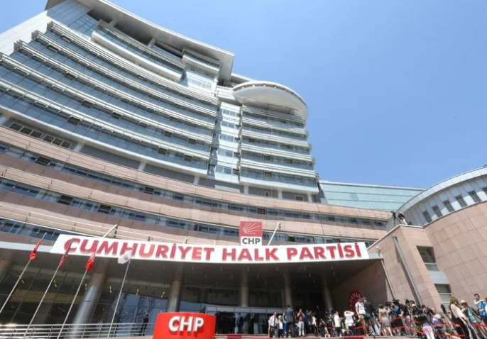 Foto - CHP birbirini yemeye başladı! Özgür Özel motorları yaktı