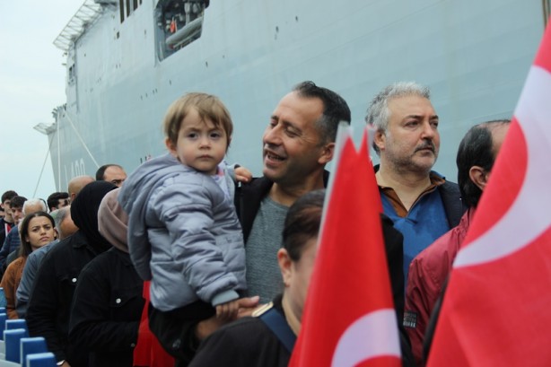 CHP değil TCG! Keşke İzmir hep böyle şeylerle gündeme gelse