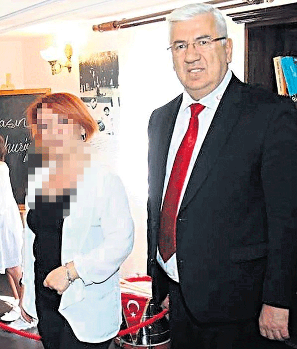 Foto - CHP içerisinde patlak veren taciz skandalında şoke eden detaylar. CHP’den hala ses yok