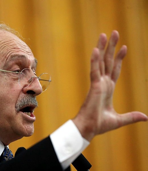 Foto - CHP ikiye bölündü! Kılıçdaroğlu ve İmamoğlu'nun koltuk savaşı erken kızıştı