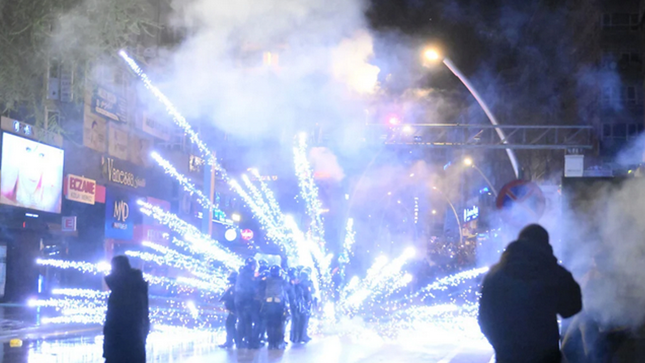 CHP kaynıyor! Partililer böyle isyan etti: Tutuklananların ailelerinden CHP'li isimlere sert tepki