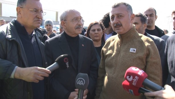 Foto - CHP lideri Kemal Kılıçdaroğlu Kocaeli Büyükşehir Belediye Başkanı Tahir Büyükakın’a teşekkür etti: Çok güzel bir görev üstlenmiş durumdasınız