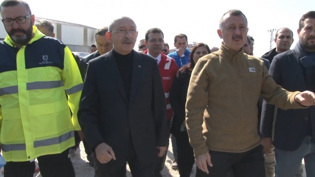Foto - CHP lideri Kemal Kılıçdaroğlu Kocaeli Büyükşehir Belediye Başkanı Tahir Büyükakın’a teşekkür etti: Çok güzel bir görev üstlenmiş durumdasınız