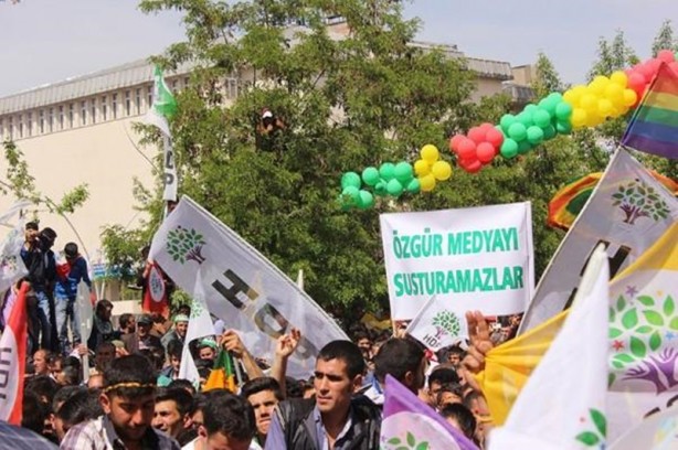 Foto - CHP, MHP, HDP ve Saadet'ten ortak 'paralel' pankart