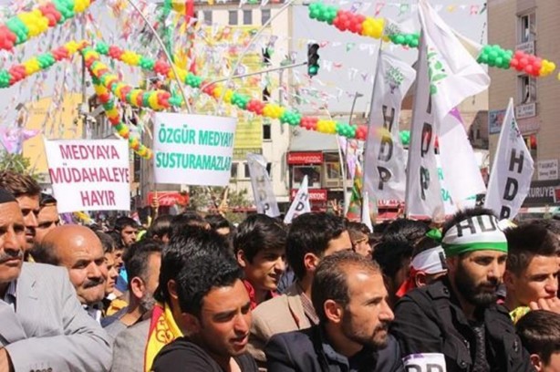 Foto - CHP, MHP, HDP ve Saadet'ten ortak 'paralel' pankart
