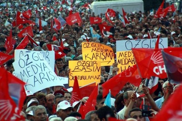 Foto - CHP, MHP, HDP ve Saadet'ten ortak 'paralel' pankart