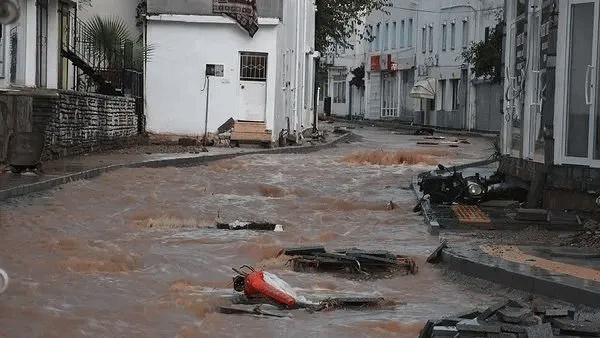 Foto - CHP Muğla’da bir enkaz bıraktı! 25 yılda alt yapı, su sorununu çözemedi