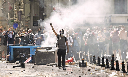 Foto - CHP tarihi utancına bunu da ekleyecek! İşte ‘barışçı eylem’in Türkiye’ye acı bilançosu… Özgür Özel’in akıl tutulması