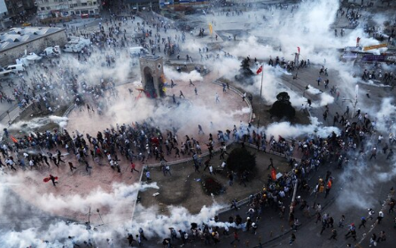 Foto - CHP tarihi utancına bunu da ekleyecek! İşte ‘barışçı eylem’in Türkiye’ye acı bilançosu… Özgür Özel’in akıl tutulması