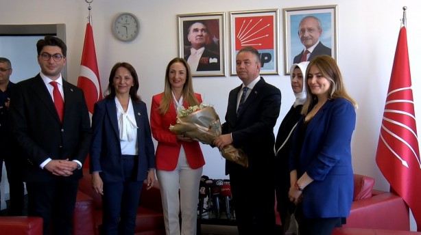 Foto - CHP ve AK Parti el sıkıştı! Dikkat çeken ifadeler