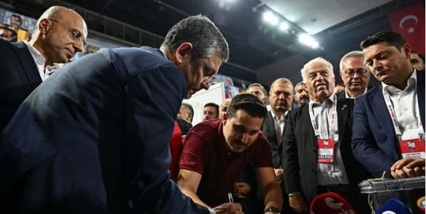Foto - CHP yönetimi 3'e bölündü! İmamoğlu, PM'nin yüzde 25'ini ele geçirdi