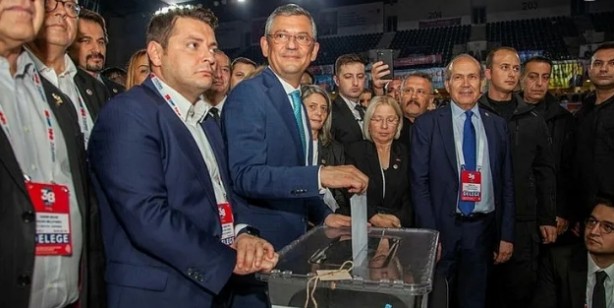Foto - CHP yönetimi 3'e bölündü! İmamoğlu, PM'nin yüzde 25'ini ele geçirdi