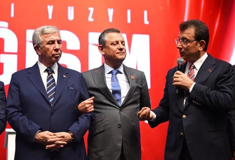 Foto - CHP'de 3'lü kriz! Çekişme derinleşiyor… Yavaş’tan basın şovu