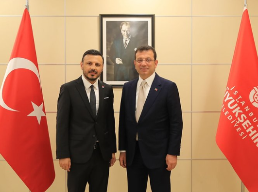 Foto - CHP’de değişimciler delege avına çıktı! Özgür Karabat'ın sır dolu çantasıyla ilgili bomba iddia "Satılık CHP delegeleri"