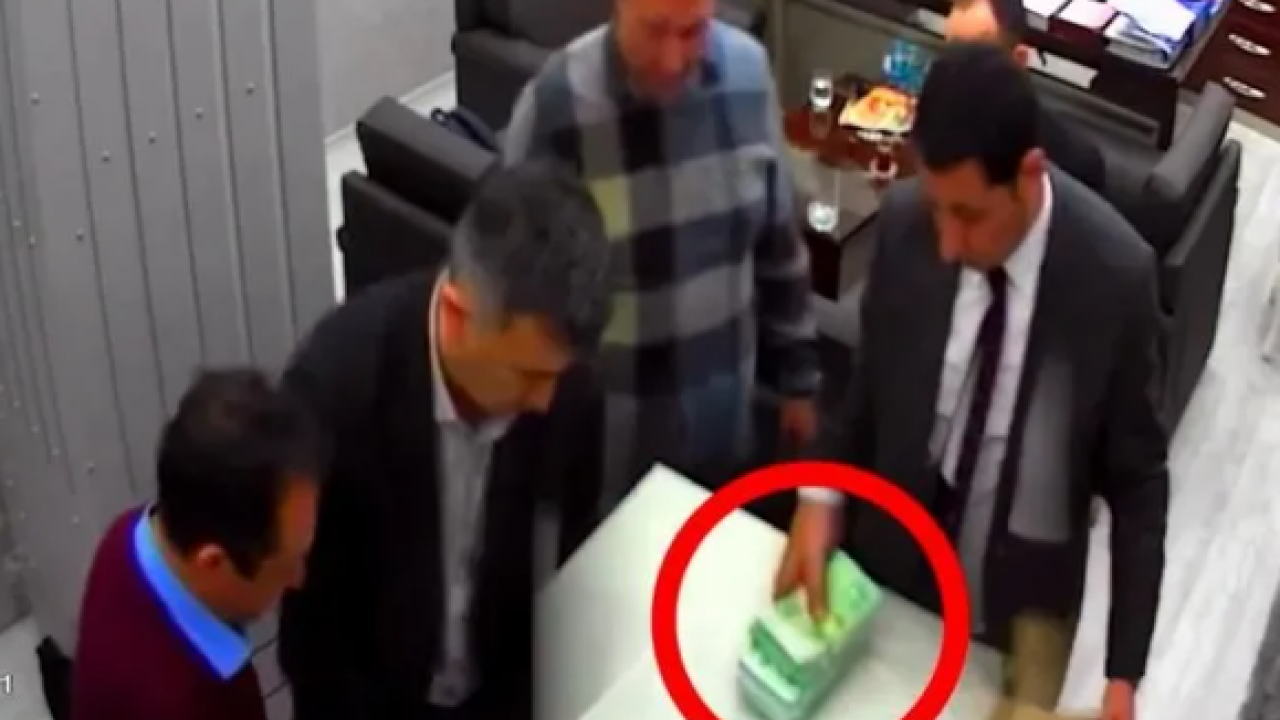 Foto - CHP'de ikinci ‘para kulesi’ vakası! İmamoğlu villa yerine villayı yapan şirketi satın aldı