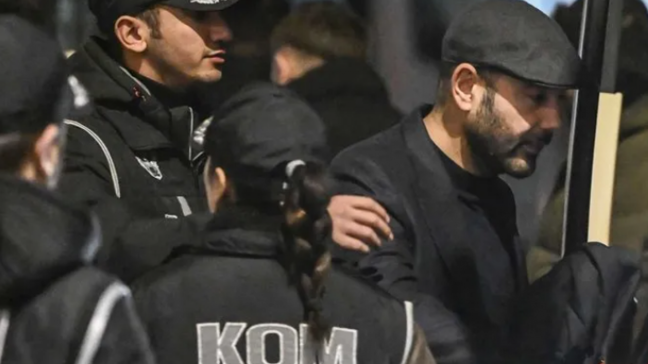 Foto - CHP’de işler böyle mi yürüyor? Rıza Akpolat'ın yasak aşk skandalında 2. perde! Sevgilisinin giderleri belediye fonundan