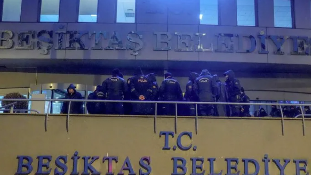 Foto - CHP’de işler böyle mi yürüyor? Rıza Akpolat'ın yasak aşk skandalında 2. perde! Sevgilisinin giderleri belediye fonundan