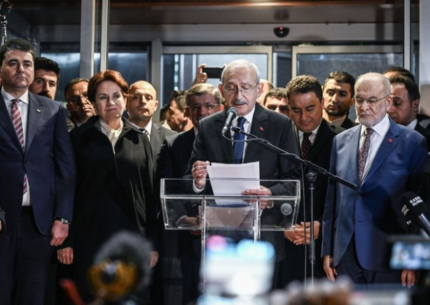 Foto - CHP’de koltuk kavgası kızışıyor: Özgür Özel de adayım dedi Kemal Kılıçdaroğlu’na resti çekti: Her göreve talibim!