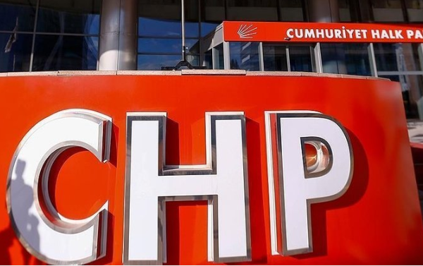 Foto - CHP'de pes dedirten MYK! İftiracı Sezgin Tanrıkulu’na kalkan oldular