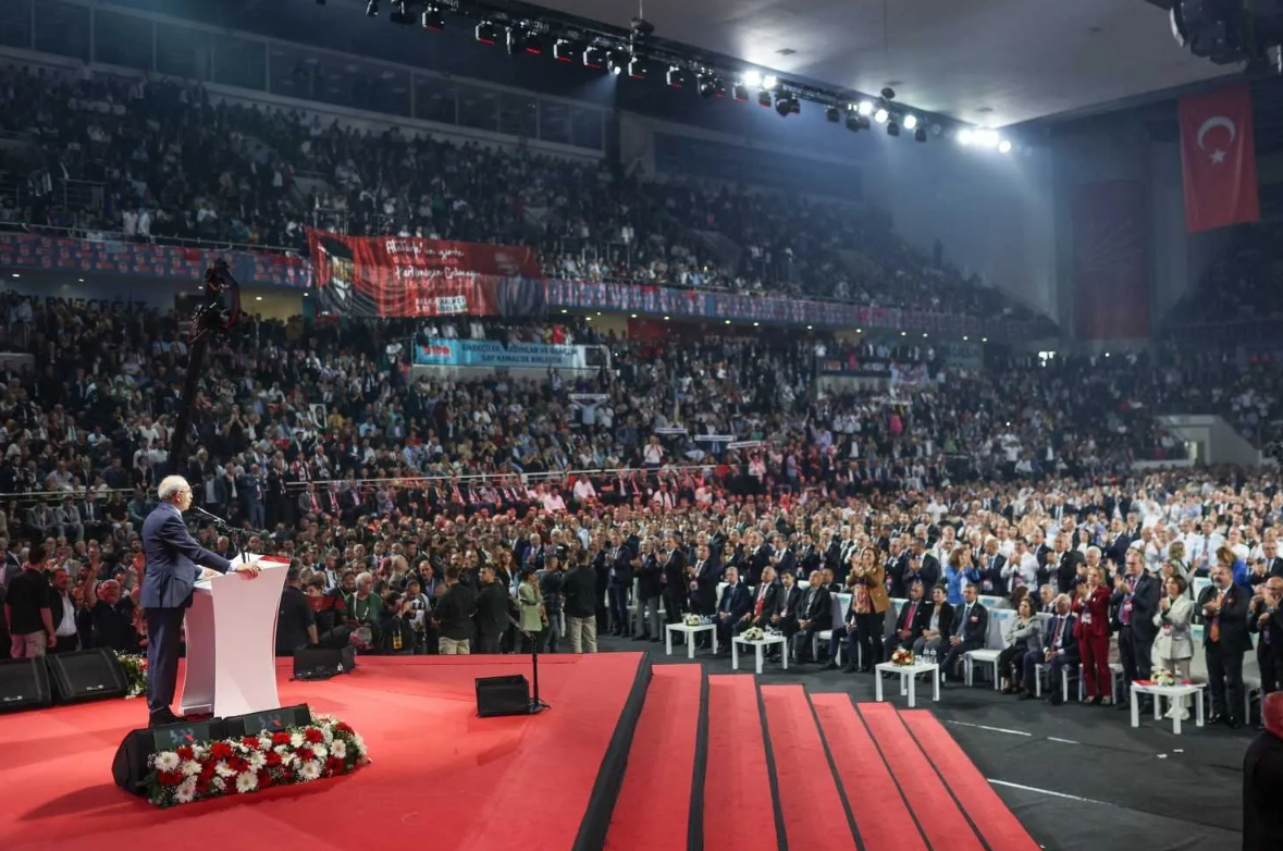 Foto - CHP'de şaibeli kurultay! 1.8 milyarlık para transferi! Savcılık harekete geçti: Mal varlıkları incelenecek