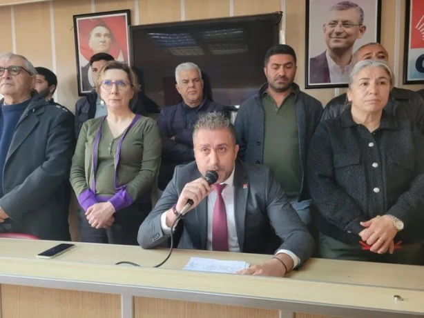 Foto - CHP'de toplu istifa depremi! Bombalayıp gittiler