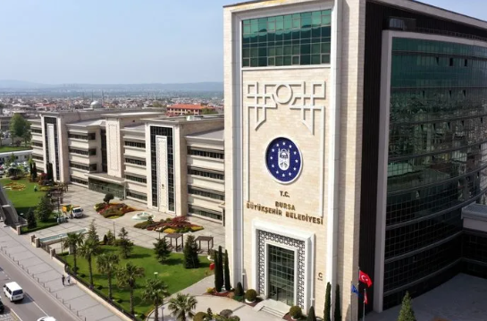 CHP’de yine taciz skandalı! Tacize uğrayan genç kız işten çıkartıldı