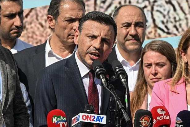 Foto - CHP'deki Büyük Kurultay öncesi koltuk savaşı kızıştı! Ekrem İmamoğlu'nun İstanbul planı ortaya çıktı