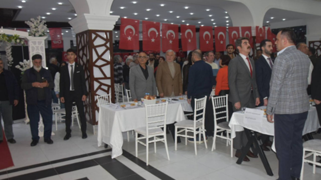 Foto - CHP'den büyük skandal! Parayı topladılar, binayı almadılar