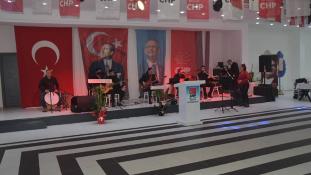 Foto - CHP'den büyük skandal! Parayı topladılar, binayı almadılar
