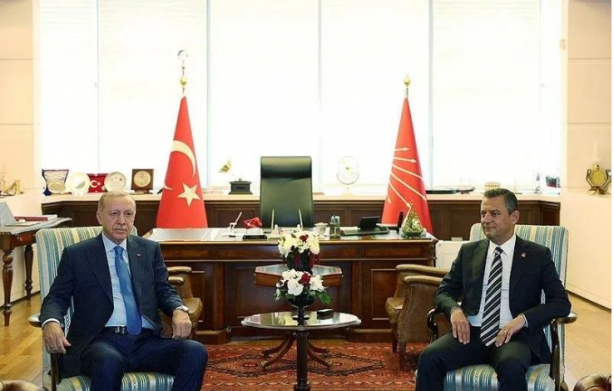 Foto - CHP’den daha önce duymadığımız sözler bunlar! Siyasi gerilimin, Türkiye'ye hiçbir faydası yok. CHP'ye de faydası yok