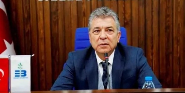 CHP’li Başkan ödeyemediği maaşlara zam yaptı! Tepkiler çığ gibi: "Seçim şovu" vurgusu