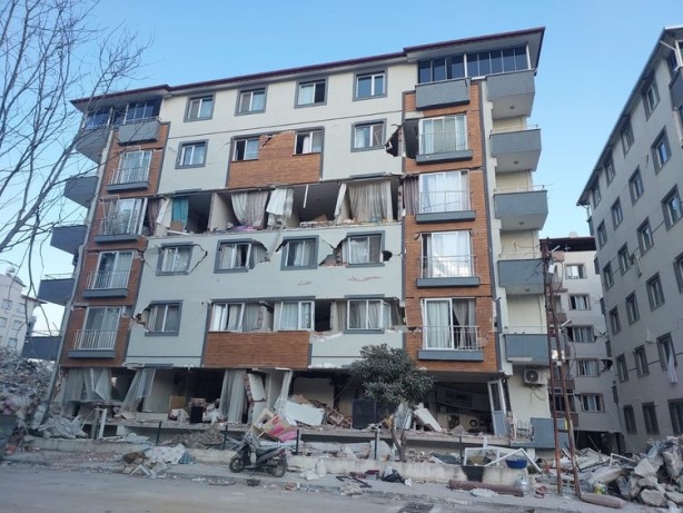 Foto - CHP'li başkandan skandal! Tüm uyarılara rağmen öyle bir şey yaptı ki...