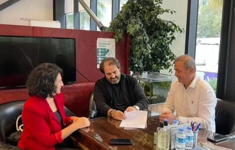 Foto - CHP’li başkanın yaptığı şeytanın bile aklına gelmez! Araziyi sattı parasını aldı sattığı araziyi sit alanı ilan etti.