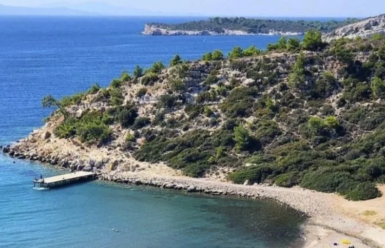 Foto - CHP’li başkanın yaptığı şeytanın bile aklına gelmez! Araziyi sattı parasını aldı sattığı araziyi sit alanı ilan etti.