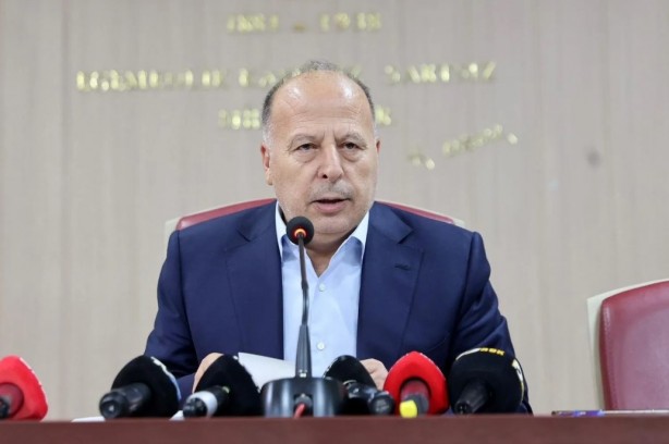 Foto - CHP’li belediye akraba çiftliğine döndü! İşçilere güle güle yeğenlere gelin hele