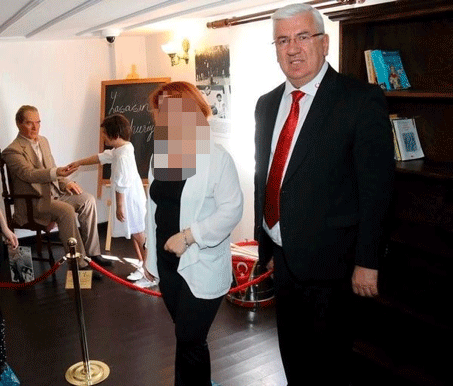 Foto - CHP'li Belediye Başkanı genç kadını taciz etmişti! Mağdurun ifadesi ortaya çıktı Bebeğim bir sorun mu var?