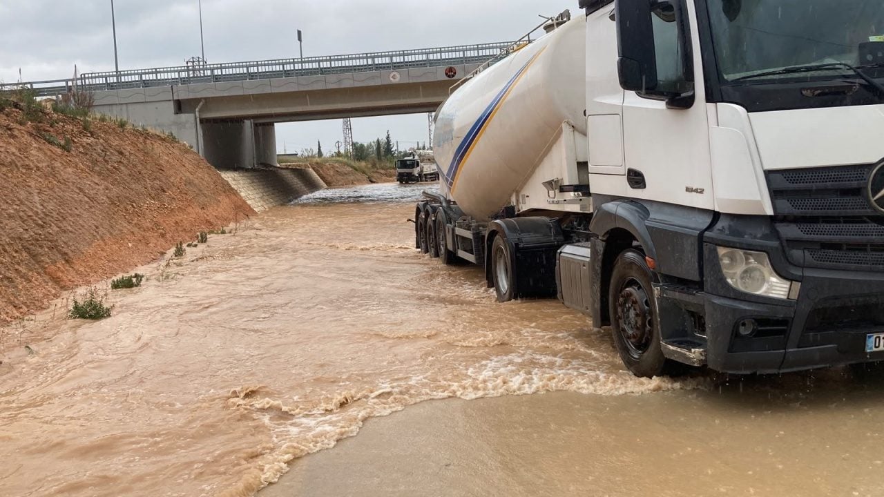 Foto - CHP'li belediye halkı perişan etti