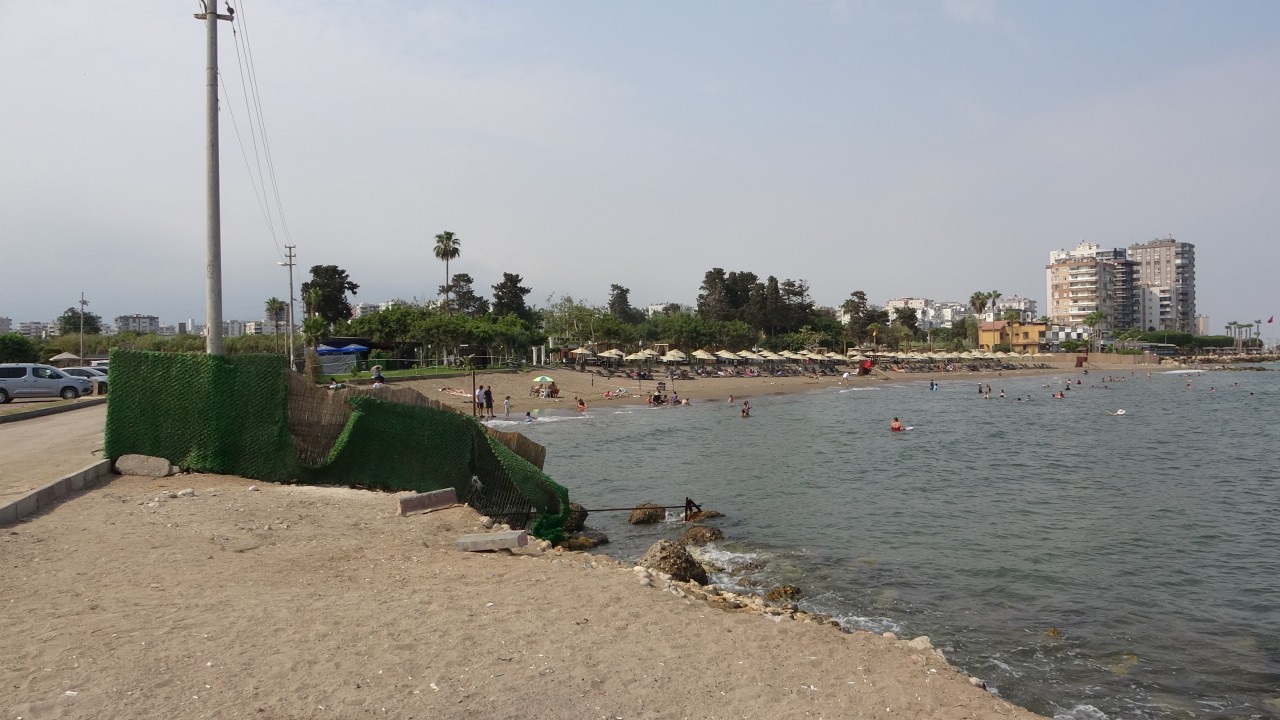 Foto - CHP’li belediye kiraladı onlar silkeliyor: Aile plajı değil soygun plajı!