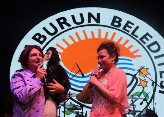 Foto - CHP’li belediye konser için kapı kapı gezip para dilendi! Toplanan 1.2 milyon nereye gitti?