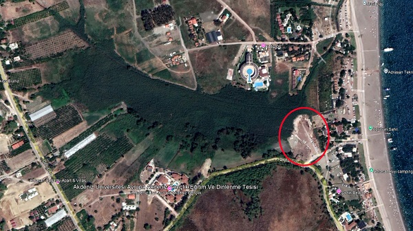 Foto - CHP'li belediye neredeydi! Göz göre göre göl otoparka dönüştü