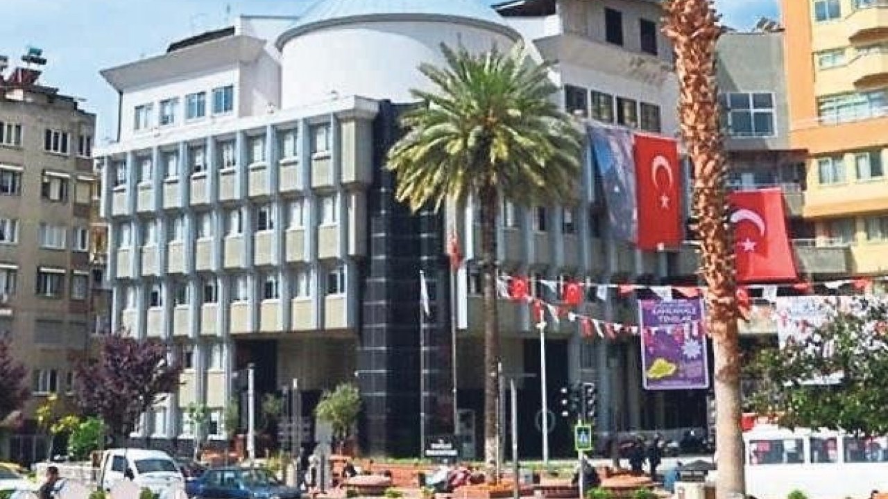 Foto - CHP'li belediyede makam odalarına klima personele vantilatör