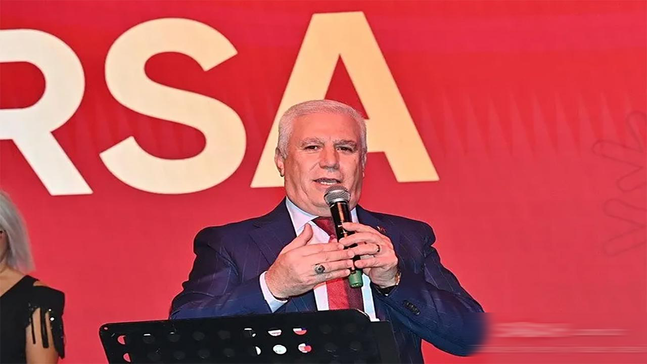 Foto - CHP’li belediyede skandal! Engelli işçi haksızlığa dayanamadı, kendini yakmaya kalkıştı