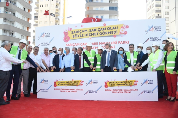 Foto - CHP'li belediyeden büyük kepazelik! Aynı parkı utanmadan ikinci kez açtılar